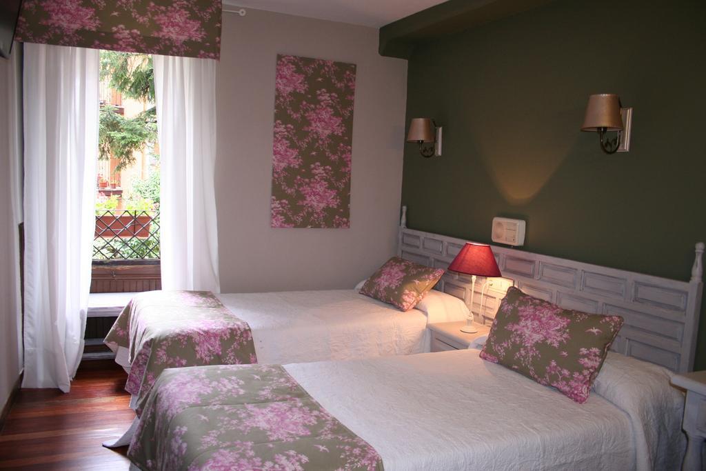 Sallent de Gállego Hotel Boutique Balaitus מראה חיצוני תמונה